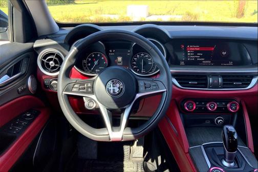 2019 Alfa Romeo Stelvio Ti