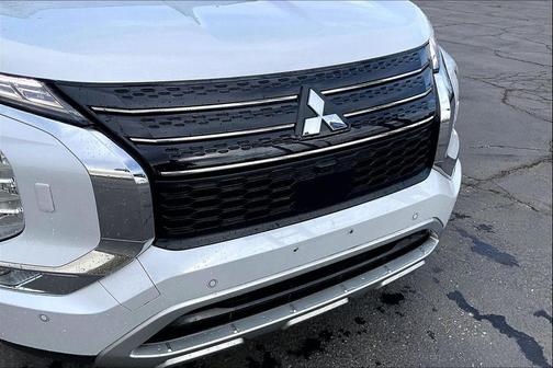 2024 Mitsubishi Outlander SE 2.5 S-AWC