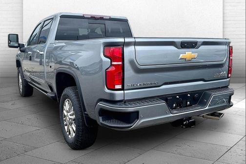 STERLING GRY ME 2026 Chevrolet Silverado 2500