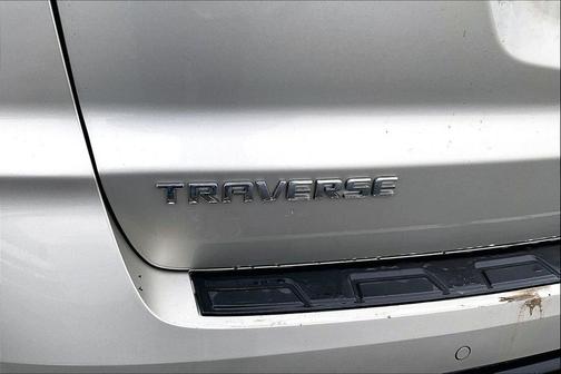 2017 Chevrolet Traverse 1LT