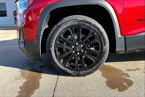 2023 GMC Acadia AWD SLE