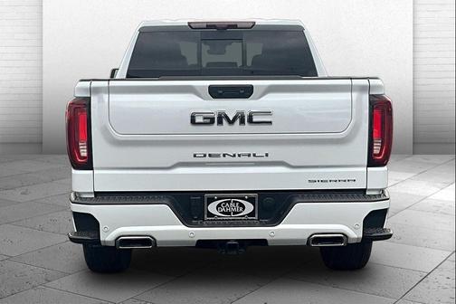 Glacier White Tricoat 2026 GMC Sierra 1500 Denali Ultimate