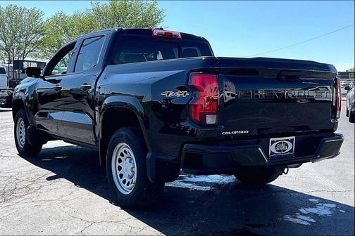 Black 2023 Chevrolet Colorado WT