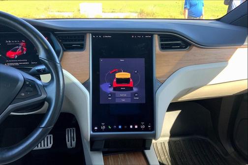 2021 Tesla Model X Performance Dual Motor All-Wheel Drive