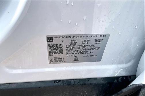 White Frost Tricoat 2022 GMC Terrain SLT