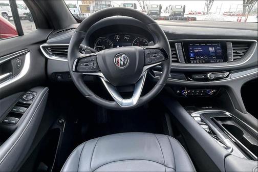 2024 Buick Enclave Essence FWD