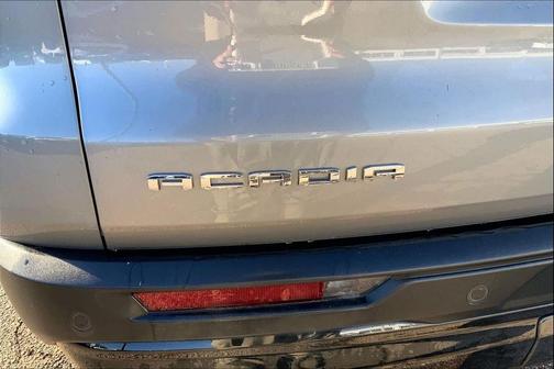 2024 GMC Acadia FWD Elevation