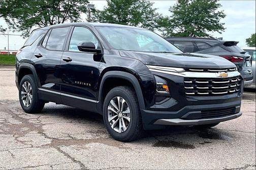 Mosaic Black Metallic 2026 Chevrolet Equinox 1LT