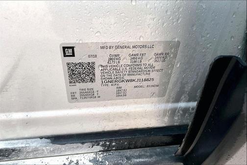 Silver Ice Metallic 2019 Chevrolet Traverse LT Cloth