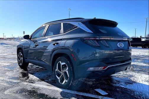 2023 Hyundai TUCSON SEL