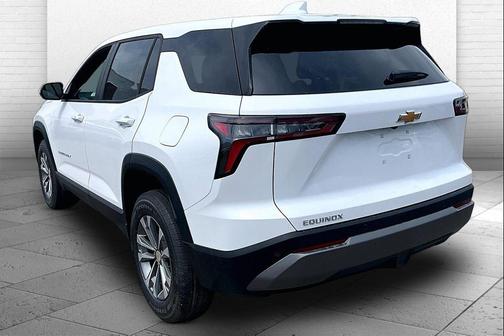 Summit White 2026 Chevrolet Equinox 1LT