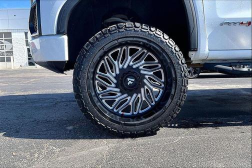 Summit White 2021 GMC Sierra 1500 AT4
