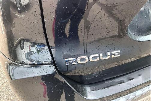 Magnetic Black 2017 Nissan Rogue SV