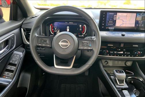2024 Nissan Rogue Platinum