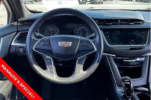 2021 Cadillac XT5 Premium Luxury