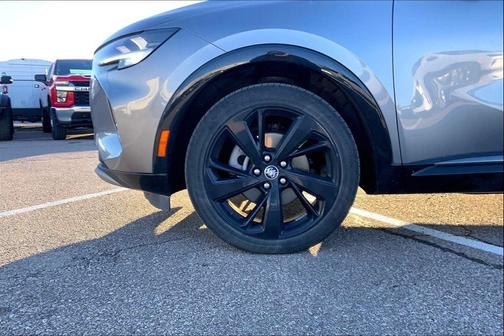 2022 Buick Envision FWD Essence