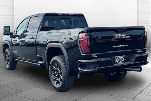 Onyx Black 2026 GMC Sierra 2500 AT4