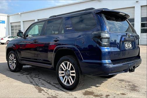 Nautical Blue Metallic 2022 Toyota 4Runner TRD Sport