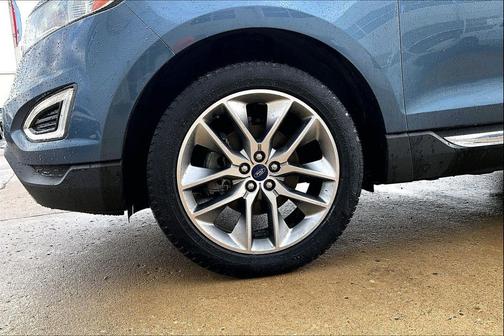 Blue Metallic 2018 Ford Edge Titanium