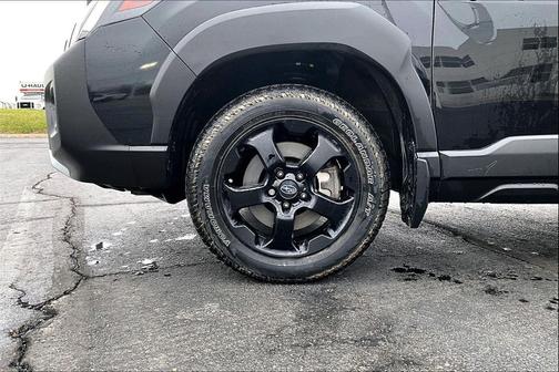 Crystal Black Silica 2023 Subaru Forester Wilderness