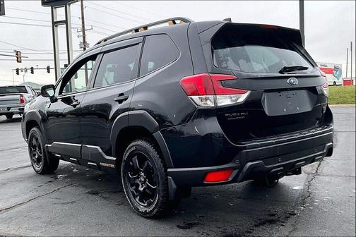 Crystal Black Silica 2023 Subaru Forester Wilderness