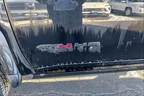 2024 GMC Sierra 2500 AT4