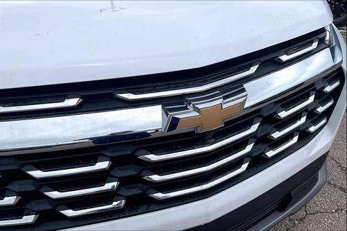 Summit White 2026 Chevrolet Equinox 1LT
