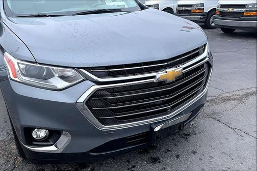 Satin Steel Metallic 2020 Chevrolet Traverse LT Leather