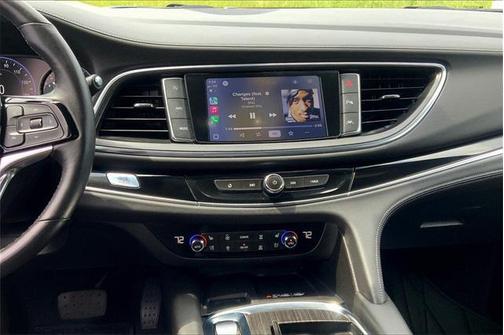 2024 Buick Enclave Avenir AWD