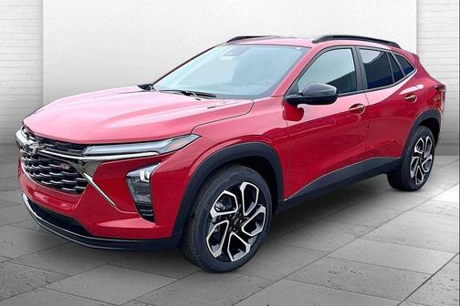 Apex Red 2026 Chevrolet Trax FWD 2RS