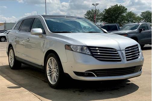 2019 Lincoln MKT Standard