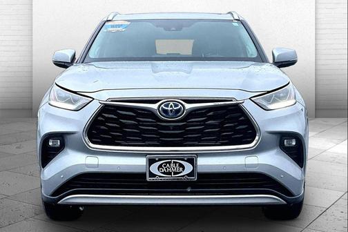 2021 Toyota Highlander Hybrid Platinum