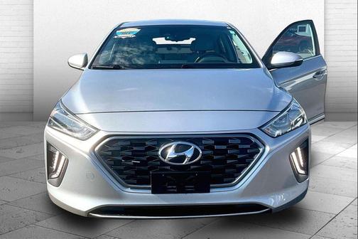 Stellar Silver 2022 Hyundai IONIQ Hybrid SE