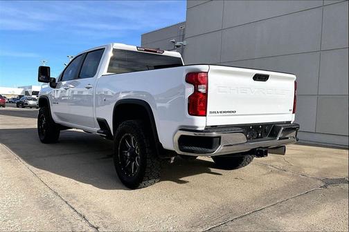 2024 Chevrolet Silverado 2500 LT