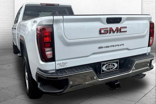 Summit White 2026 GMC Sierra 2500 Pro