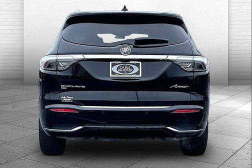 2024 Buick Enclave Avenir AWD