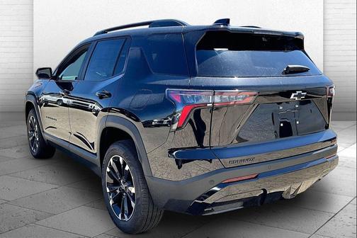 Mosaic Black Metallic 2026 Chevrolet Equinox FWD RS