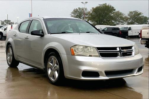 2012 Dodge Avenger SE