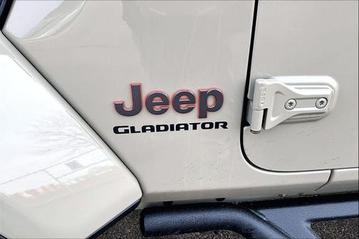 2022 Jeep Gladiator Mojave 4x4