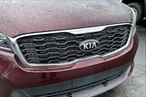 Sangria 2020 Kia Sorento LX