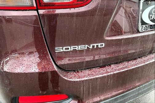 Sangria 2020 Kia Sorento LX