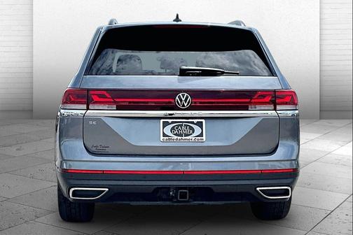 GREY 2025 Volkswagen Atlas 2.0T SE w/Technology