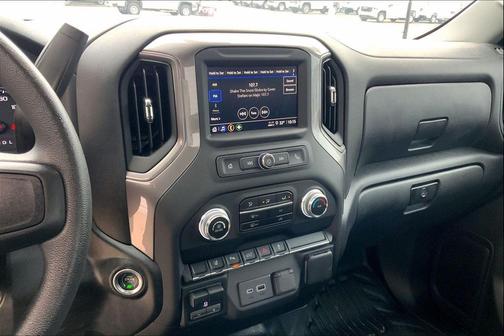 2024 GMC Sierra 2500 Pro