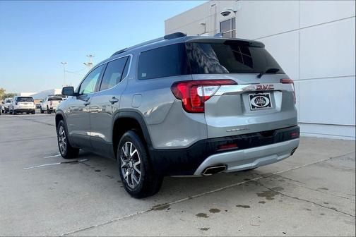 2023 GMC Acadia FWD SLE