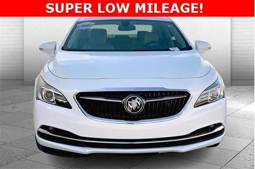 2017 Buick LaCrosse Essence