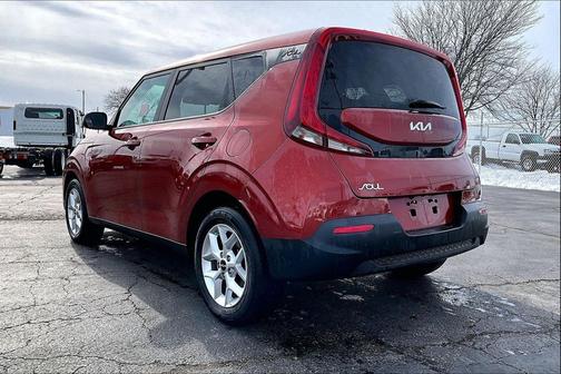 2022 Kia Soul LX