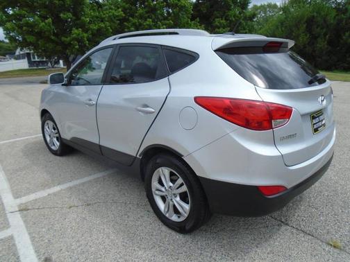2010 Hyundai TUCSON Limited