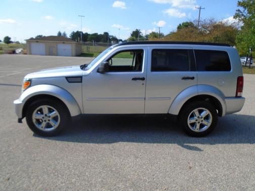 2008 Dodge Nitro SXT 4dr SUV 4WD
