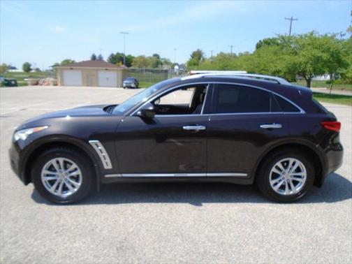2010 INFINITI FX35 Base