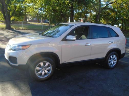 2011 Kia Sorento LX